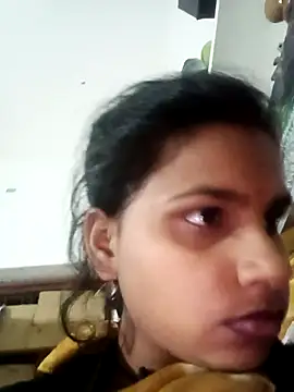 Snapshot of Km_shilpa chatting on 11/21/25, 03:33 Km shilpa online show from 11/21/25, 03:33