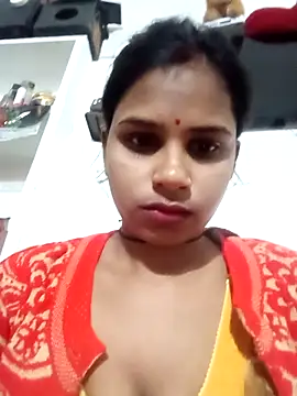 Snapshot of Km_shilpa chatting on 12/14/25, 02:55 Km shilpa online show from 12/14/25, 02:55