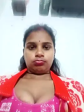 Snapshot of Km_shilpa chatting on 12/19/25, 03:52 Km shilpa online show from 12/19/25, 03:52