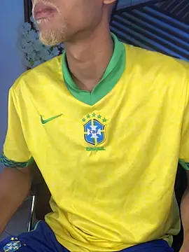 B Wild online show from 10/05/25, 03:38