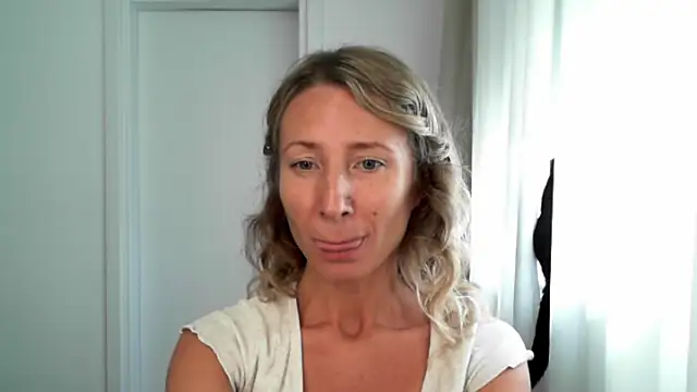 Paevoa online show from 11/13/25, 09:19