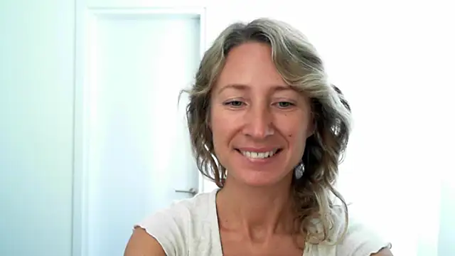 Paevoa online show from 11/17/25, 09:15