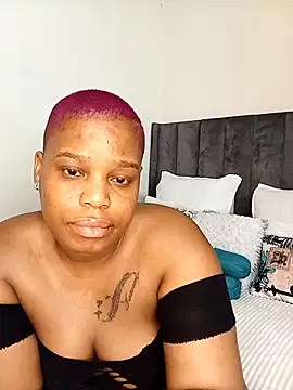 Snapshot of ThickAmy chatting on 09/11/25, 08:36 ThickAmy online show from 09/11/25, 08:36