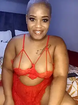 Snapshot of ThickAmy chatting on 10/03/25, 06:38 ThickAmy online show from 10/03/25, 06:38