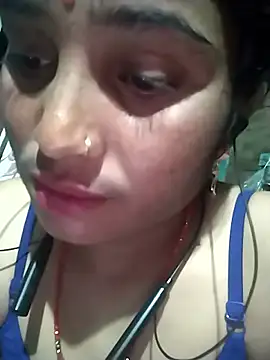 Snapshot of Hot_cupal chatting on 09/19/25, 06:41 Hot cupal online show from 09/19/25, 06:41