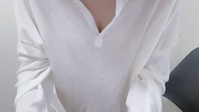 Queen ww online show from 10/30/25, 05:42