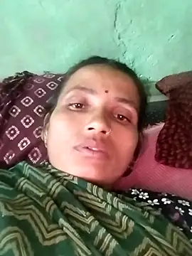 KIRTI12 HOT online show from 11/11/25, 03:45