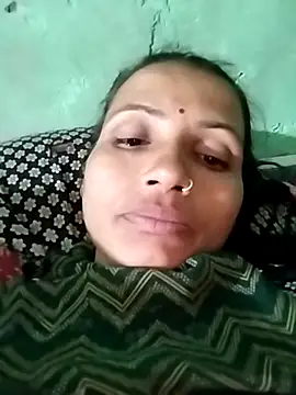 KIRTI12 HOT online show from 12/02/25, 03:40