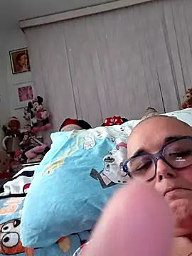 Yarry40 online show from 04/24/26, 04:42