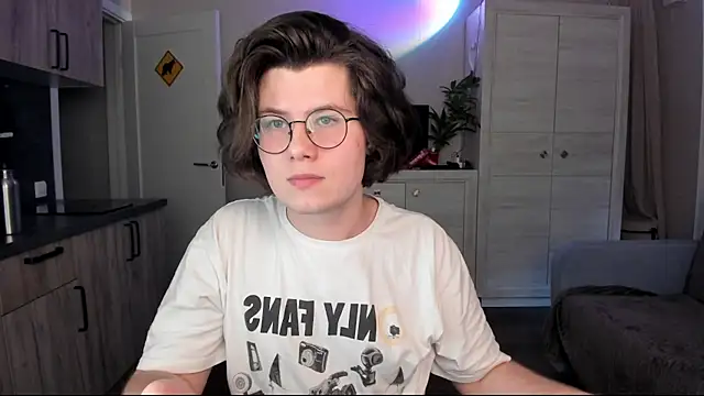 Derek Shameless online show from 06/25/26, 06:34