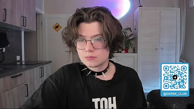 Derek Shameless online show from 08/04/26, 02:30