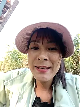 Yumyum kiw online show from 10/04/25, 08:56