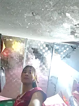 Yumyum kiw online show from 11/17/25, 06:14