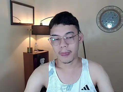 keirflorianxx online show from 09/24/25, 03:37