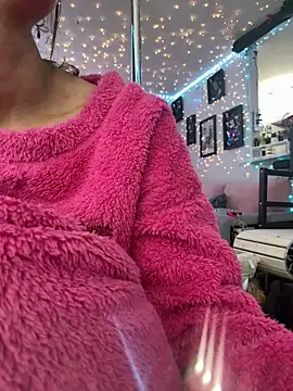 icy pisces online show from 12/14/25, 07:47