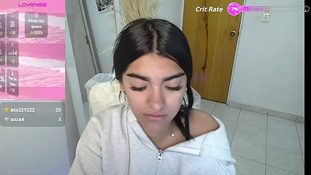 amarasilk  online show from 09/29/25, 10:42