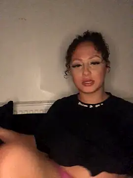 Snapshot of Welsh_Maya19X chatting on 09/23/25, 11:19 Welsh Maya19X online show from 09/23/25, 11:19