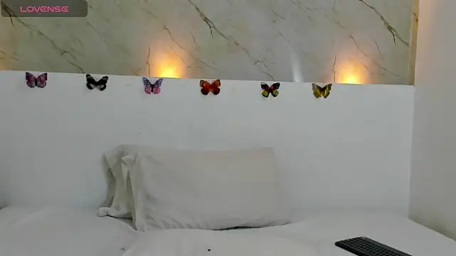 Snapshot of johan_miller0 chatting on 10/14/25, 11:55 johan miller0 online show from 10/14/25, 11:55