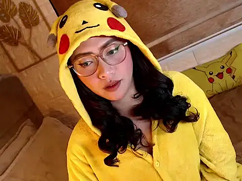 yourdevilsweettsx online show from 03/15/26, 10:32