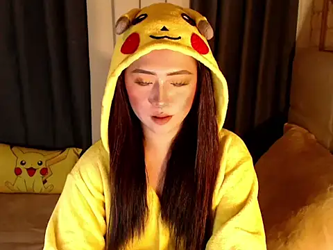 yourdevilsweettsx online show from 04/07/26, 12:38