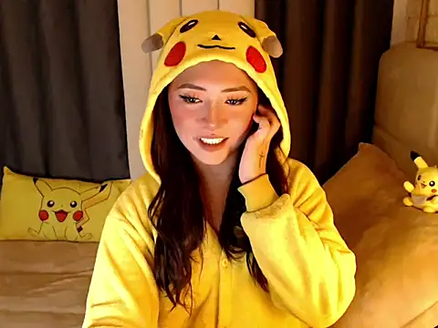 yourdevilsweettsx online show from 04/20/26, 03:15