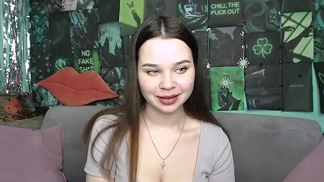 GloriyaDre online show from 09/14/25, 05:28