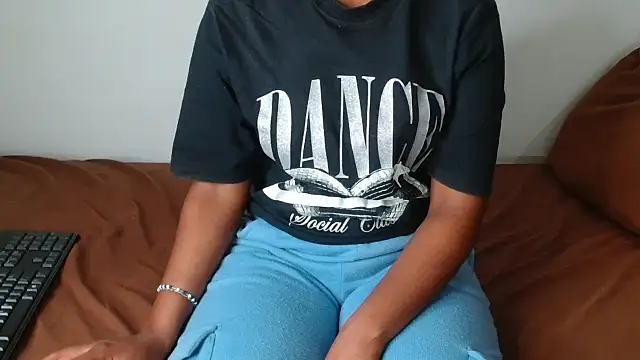 AshleyT255 online show from 09/29/25, 06:46