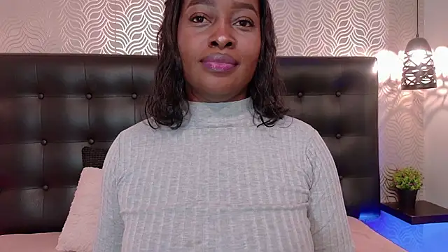 NaiaraMasson  online show from 03/26/26, 12:33