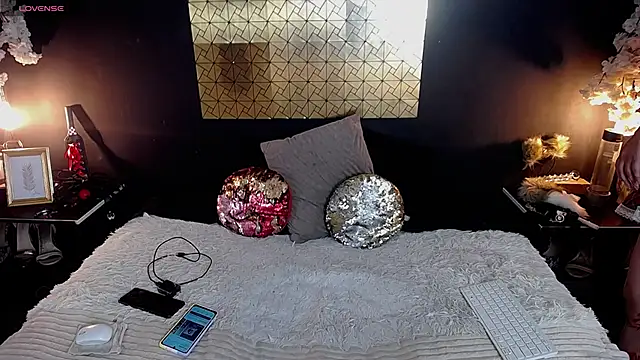 kinky momm online show from 01/07/26, 03:14