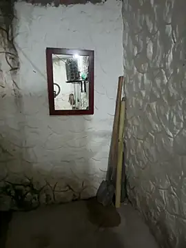 Boy hot- online show from 02/11/26, 05:01