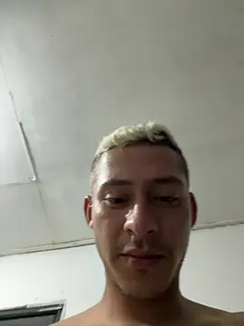 Boy hot- online show from 05/10/26, 07:02
