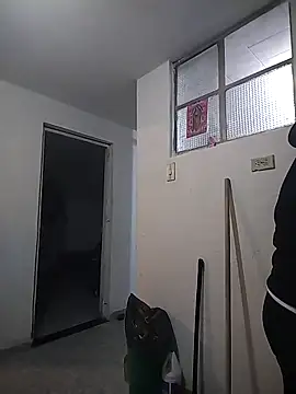 Shantey Laurent online show from 10/27/25, 09:35