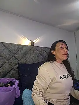 Shantey Laurent online show from 11/29/25, 12:30