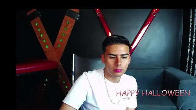 Matthewlodge online show from 11/03/25, 01:12