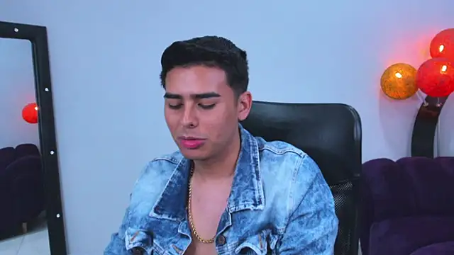 Matthewlodge online show from 11/11/25, 03:01