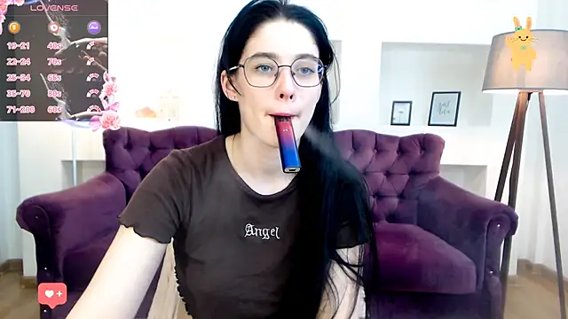 Charming Mysteriousss online show from 04/15/26, 02:13