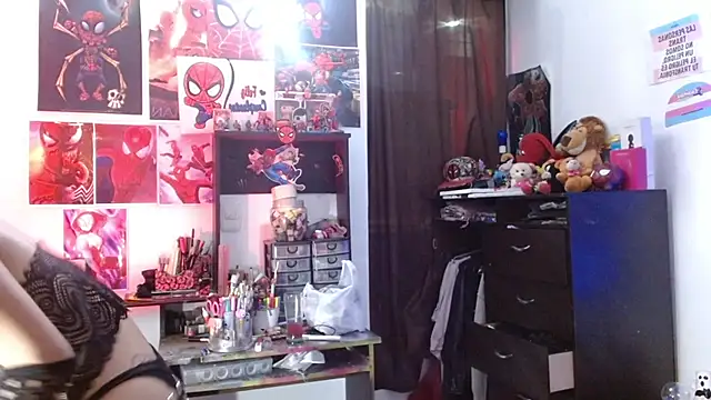 carolinerue online show from 09/22/25, 02:02