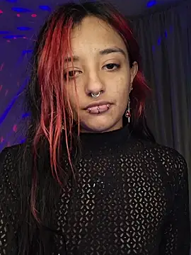 carolinerue online show from 03/24/26, 04:17