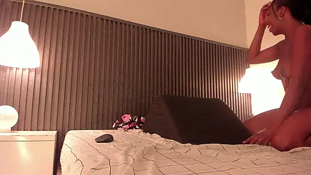 Snapshot of NalahCampbell chatting on 11/23/25, 08:25 NalahCampbell online show from 11/23/25, 08:25