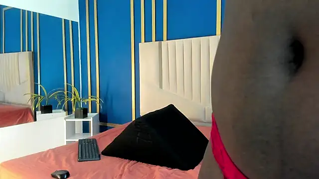 Snapshot of NalahCampbell chatting on 11/28/25, 07:49 NalahCampbell online show from 11/28/25, 07:49