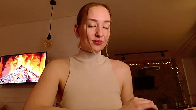 WhitePrincessLuna online show from 11/20/25, 03:23