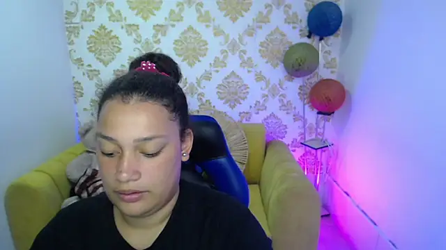 keiry m online show from 10/15/25, 02:44