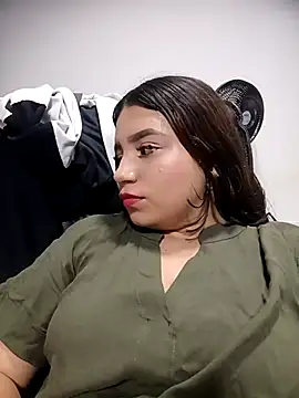 Shell Latina online show from 04/24/26, 04:37