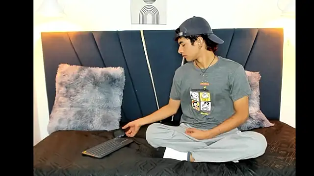 maicol cum23 online show from 09/13/25, 01:33