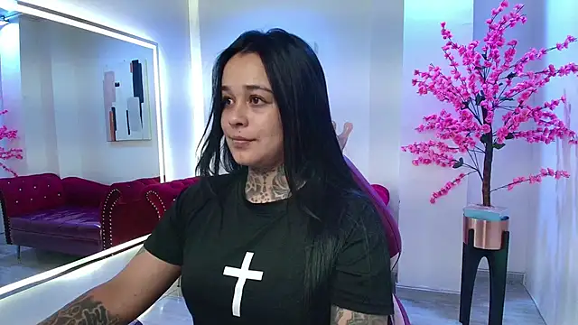 Black roseee online show from 11/06/25, 03:29