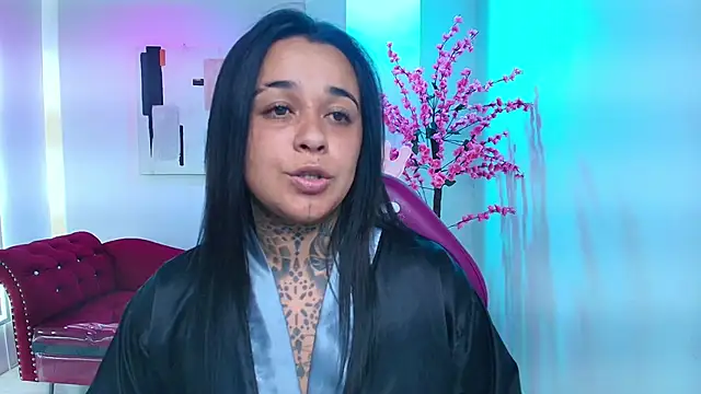 Black roseee online show from 12/05/25, 08:01