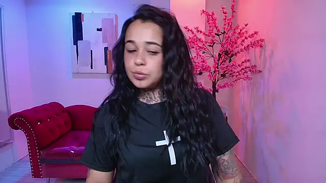 Black roseee online show from 02/13/26, 03:24