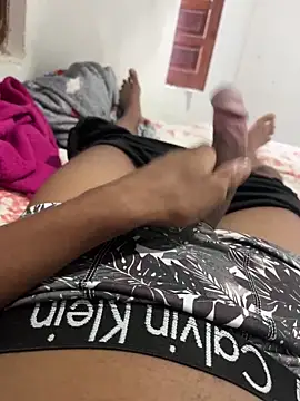 Roludo222346 online show from 02/04/26, 09:09