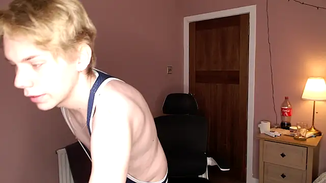 scottishtwink01 online show from 09/15/25, 02:39