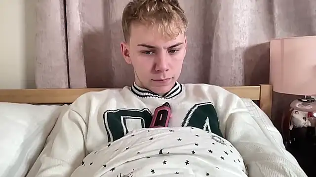 scottishtwink01 online show from 09/25/25, 12:58